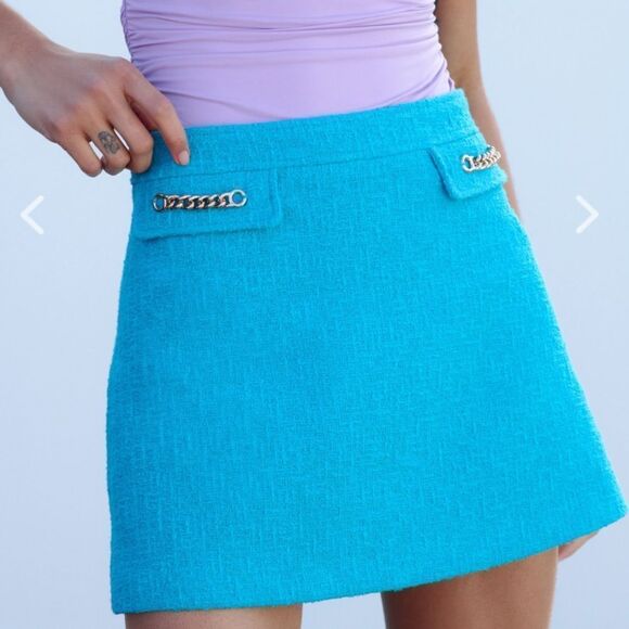 Zara chain trim mini skirt - Picture 4 of 4